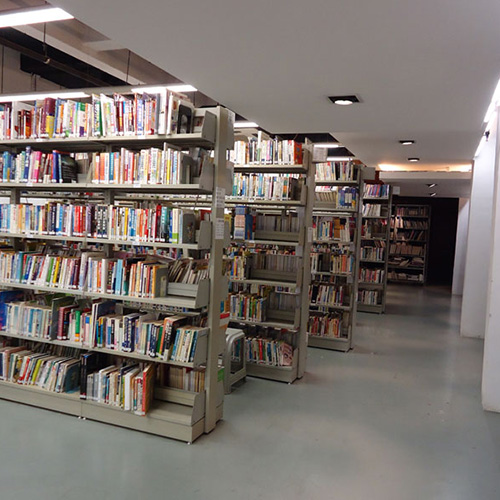 明愛圖書館